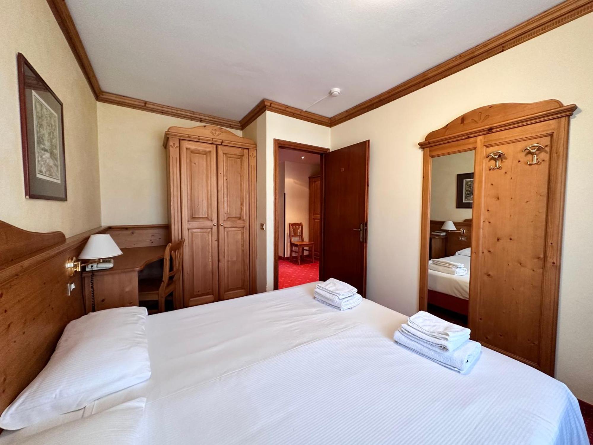 Hotel Alpi - Foza المظهر الخارجي الصورة