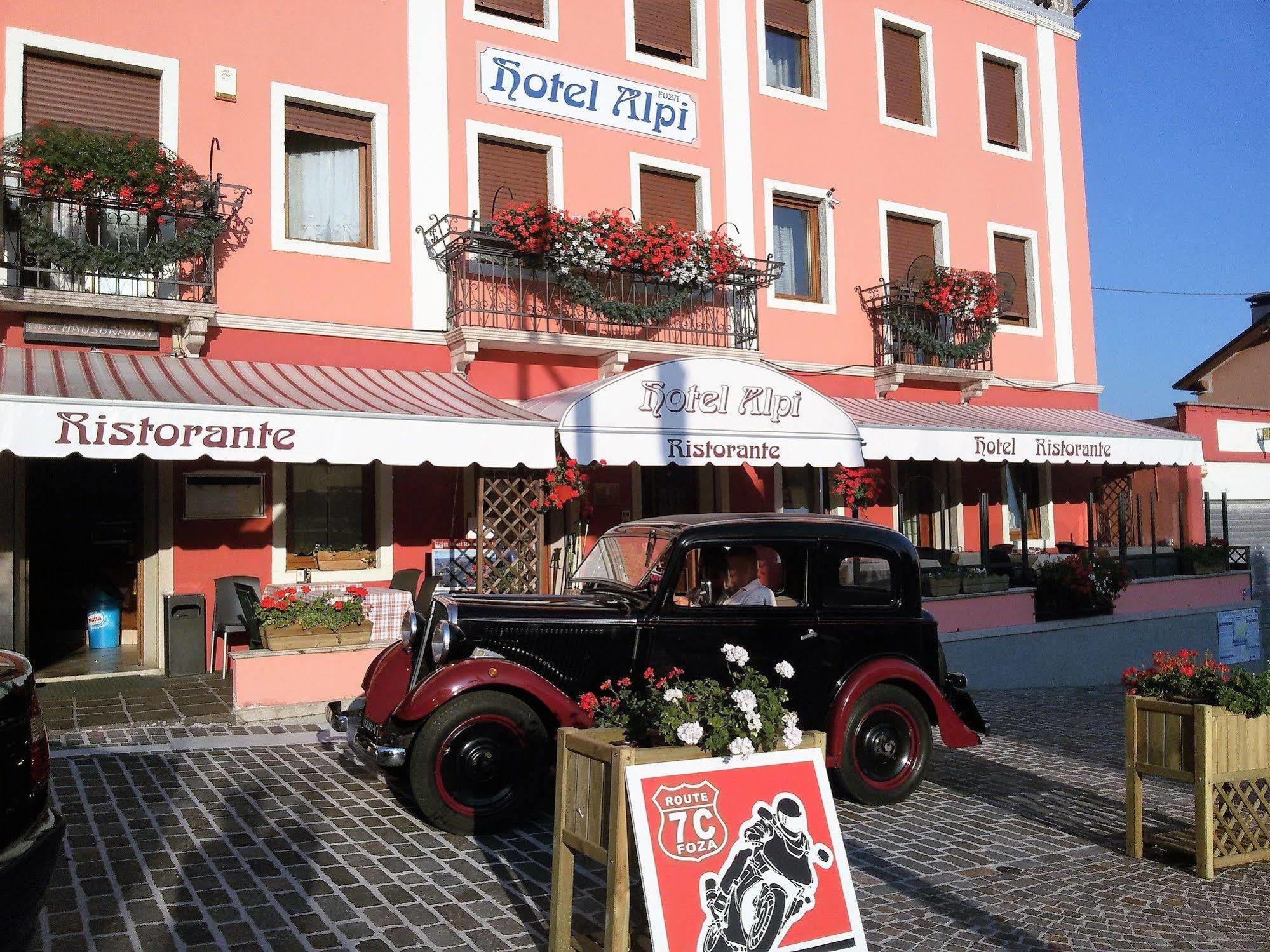 Hotel Alpi - Foza المظهر الخارجي الصورة